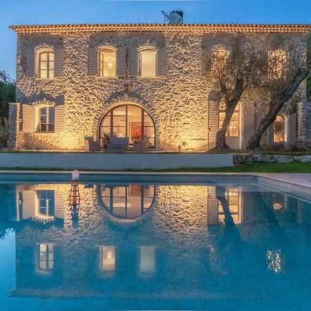 L'Elegante Bastide En Pierre Avec Vue Sur Le Vieux Village De מוגין מראה חיצוני תמונה