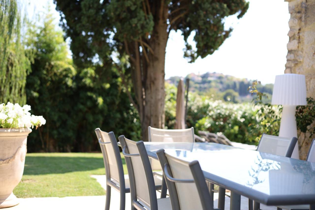 L'Elegante Bastide En Pierre Avec Vue Sur Le Vieux Village De מוגין מראה חיצוני תמונה